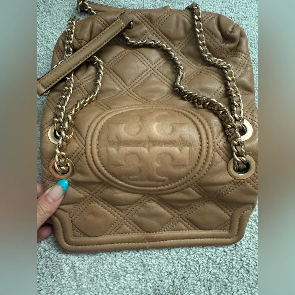 Tory Burch FLEMING SOFT GLAZED SMALL CONVERTIBLE SHOULDER - Picture 2 of 5